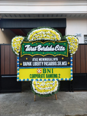 Papan Bunga Duka di Ibu Selatan